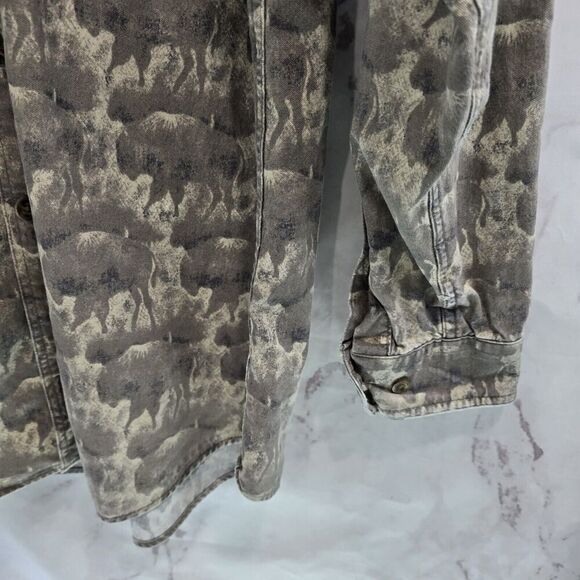 Woolrich Shirt Mens Large Bison Buffalo Animal Button Down Wildlife Vintage - Picture 4 of 10